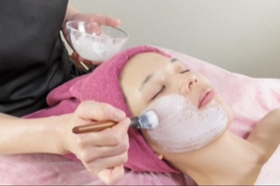 《ハリ・透明肌へ》セラピールピーリングコース 75分