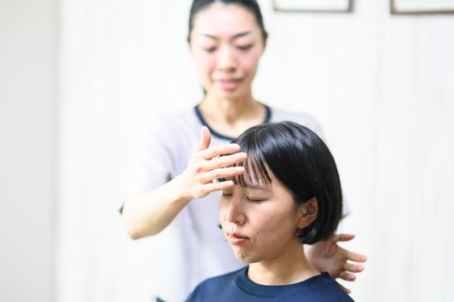 インド式ヘッドマッサージ 30分