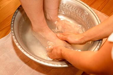 【新規限定】Perfumoon Gold セラピー:下半身 40分 通常料金15,000円