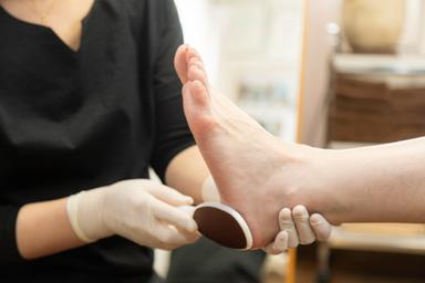 【全員OK】《季節限定》かかとツルツルケア 足裏マッサージ付き 60分