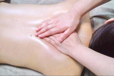 【ダイエット】背中集中リンパデトックス 45分(フットバス込み)