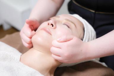 筋膜フェイシャル 60分