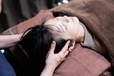 【新規限定】【セットメニュー】全身カイロ(整体)+ドライヘッドスパ 65分 通常料金8,000円