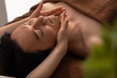 【再来限定】Face:小顔引き締めコース (リフトUPラジオ波+超音波ケア付き) 75分 通常料金6,500円