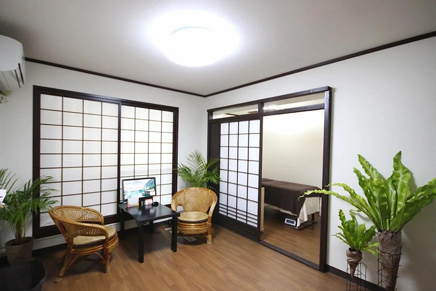 全身脱毛 (VIO込み・顔あり) 180分