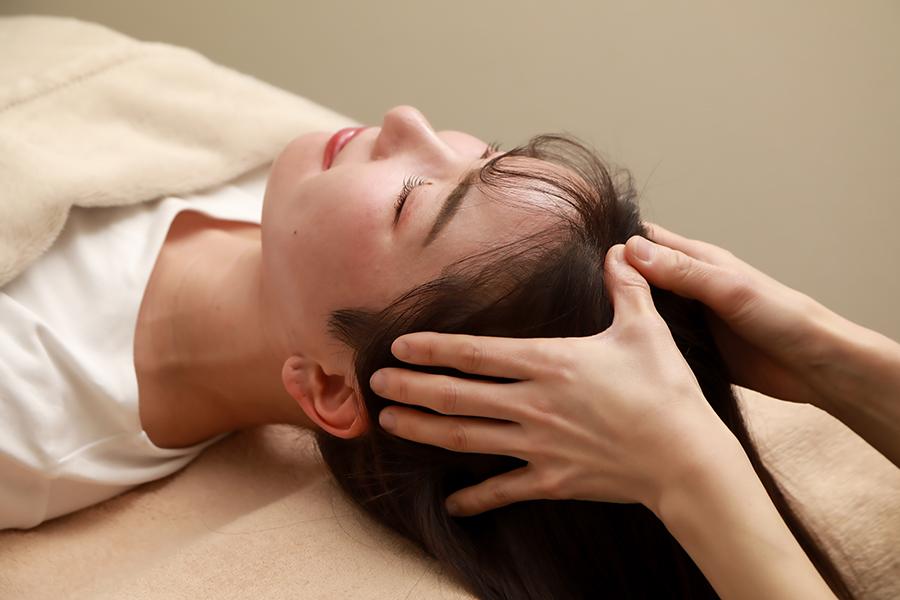 ドライヘッドスパ30分＋オイルリンパトリートメント30分