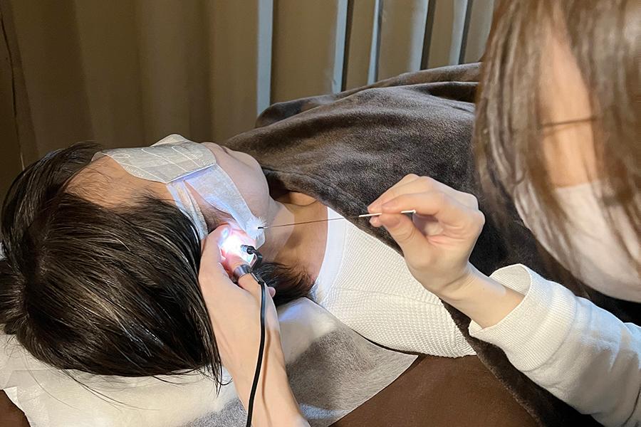 中国式イヤーエステ(耳そうじ&耳かき&耳つぼマッサージ) 40分