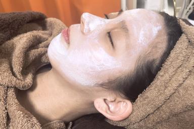 【新規限定】究極の超美白◎【美白＋頭蓋骨小顔調整】くすみ・たるみ改善 50分 通常料金21,780円