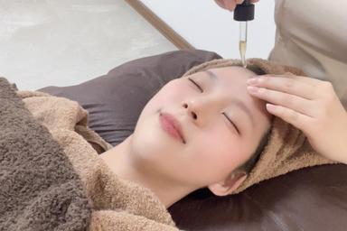 【全員OK】頭蓋骨小顔調整＋フォーカスジェットネオ毛穴洗浄＋高濃度VC導入 80分 通常料金49,800円