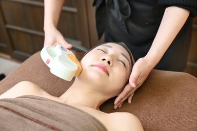 光フォトフェイシャル(毛穴洗浄付き) 60分