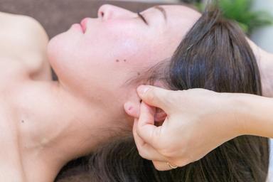 【新規】【小顔/リフトアップ】小顔調整＋骨格調整 (カウンセリング込)60分 通常料金12,000円