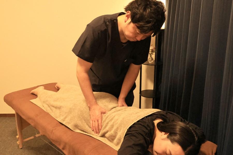 【全員OK】全身もみほぐし30分＋骨盤調整30分