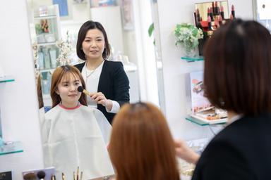 【全員OK】【人気のコスメ試せます☆】メイクレッスン 90分 通常料金9,350円