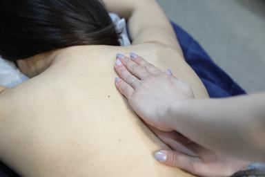 《スッキリ美Body》背中のセルライトはがし(上半身メイン) 90分