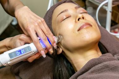 《Face》エクソソーム水光ジェット コース 45分