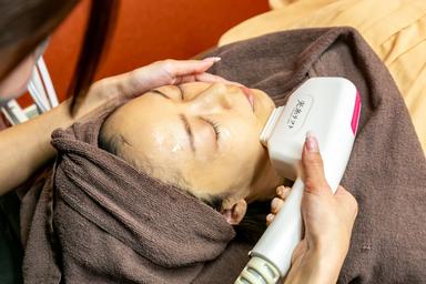 《Face》光糸リフト フェイシャル コース 45分