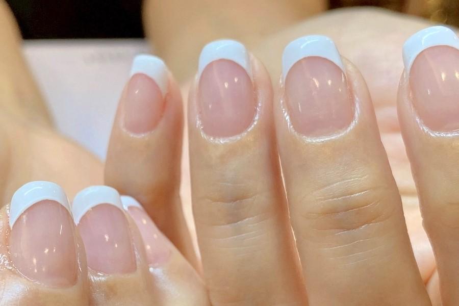 【贅沢コース】【オフ込み】ハンドジェル(フレンチネイル+フットケア) 120分