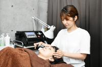 【ブライダル直前コース♡】<br>美顔フェイシャル＋歯のホワイトニング