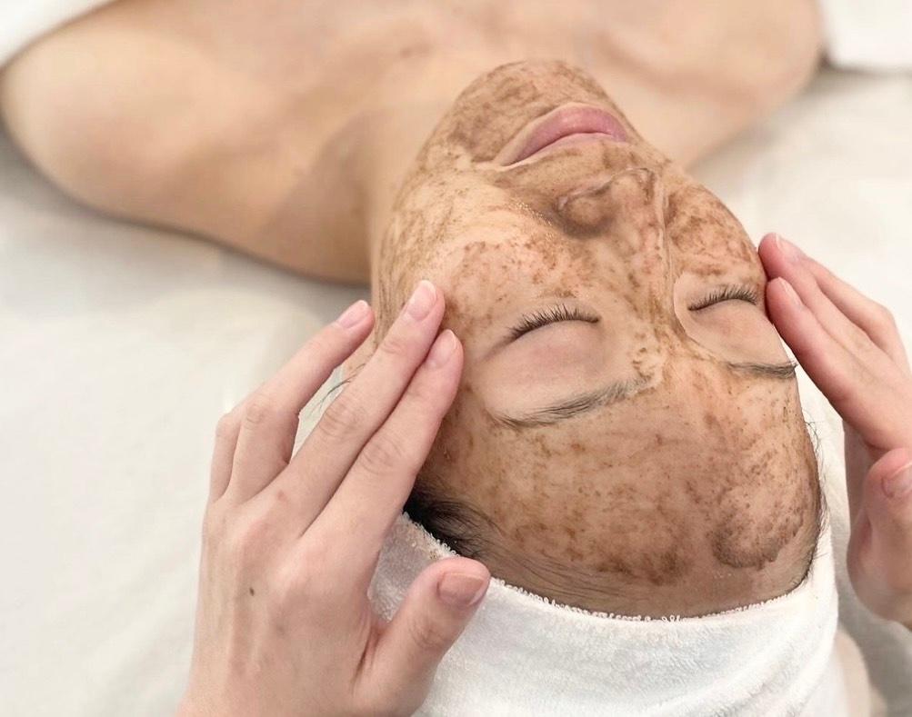 【新規限定】【肌質改善★年齢肌巻き戻し】プラチナクレイピール120分　通常料金23,000円