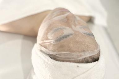 【2回目のみ】【肌質改善☆スペシャル】クリスタルハーブピーリング120分