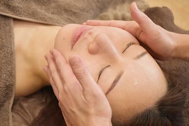 Tマジック～たるみ・しわ・小顔に～通常8800円