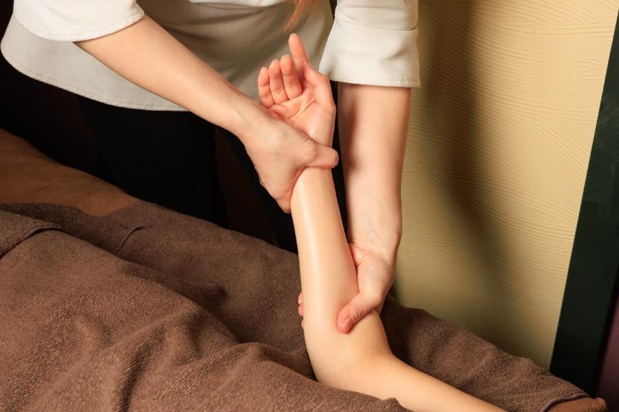 【新規限定】全身もみほぐし60分＋オイルハンドトリートメント20分 通常料金5,480円