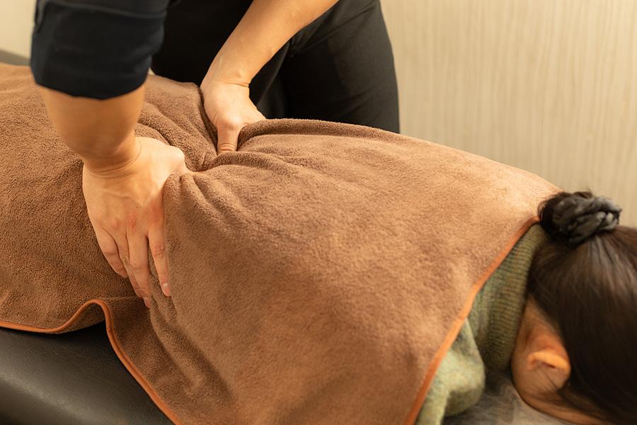 【新規限定】《腰のつらさをお持ちの方向け☆》腰のつらさケア整体60分＋骨盤調整 通常料金10,200円