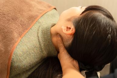 【新規限定】《全身がお疲れの方向け☆》ボディマッサージ整体60分＋骨盤調整 通常料金10,200円