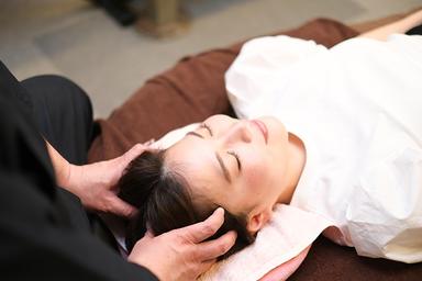 ランチタイム15分ヘッドスパ